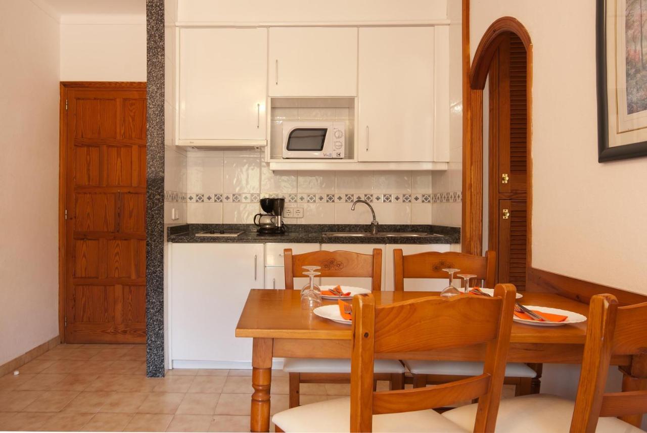 Pinos Altos 10 Apartman Cala de Sant Vicenc Kültér fotó