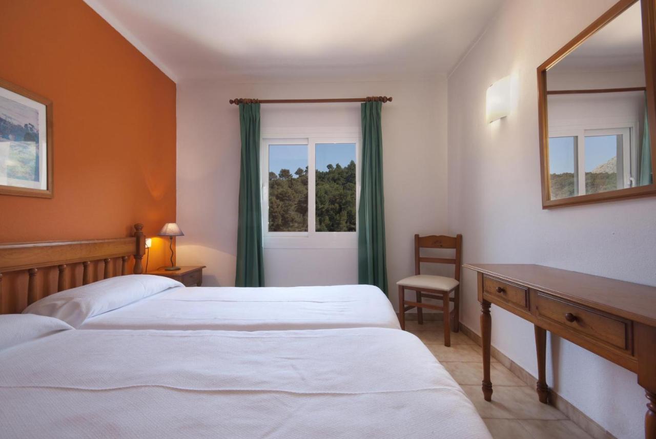 Pinos Altos 10 Apartman Cala de Sant Vicenc Kültér fotó